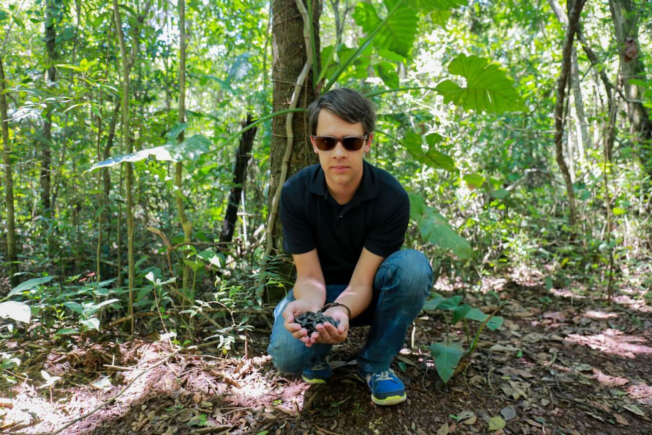 Arnaud Sion chercheur de Fèves Tonka d'Amazonie